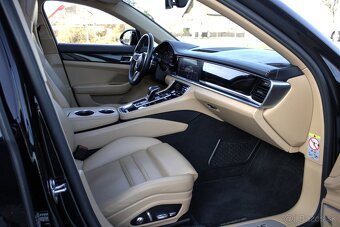 Porsche Panamera 4S V6, 440k, AT8, v záruke - 12