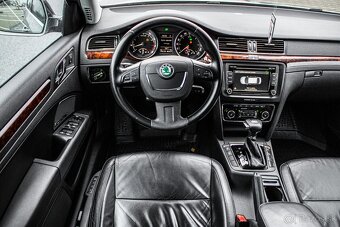 Škoda Superb 3.6 FSI V6 4x4 Elegance DSG/ AJ NA SPLÁTKY - 12
