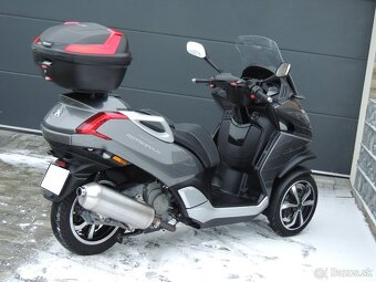 PEUGEOT METROPOLIS 400 2017 ABS TCS,,B" vodičák - 12