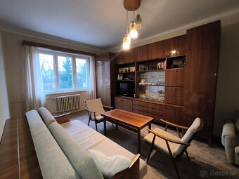 Priestranný 1-izbový byt v tehlovej bytovom dome - 12