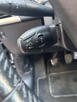 Peugeot 207 1.6VTI 16v - 12