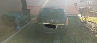 Opel Astra h - 12