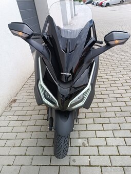 Forza 350 - 12