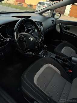 Predám Kiu Ceed 2012, 1.6 Turbo diesel, 96 kW. - 12