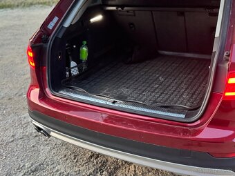 Predám Audi A4 b9 Allroad 3.0 tdi quattro - 12