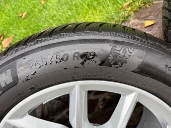 Zimné komplety/BMW X5 265/50 R19 - 12
