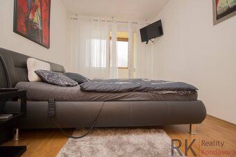4-izb.byt (93 m2), s dvomi loggiami a dvomi kúpeľňami, KVP-H - 12