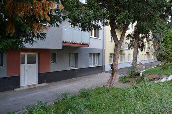 2 -izb.byt v Ružinove, Trenčianska, komplet rekonštrukcia - 12