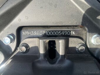 Yamaha NMAX 125 - 12
