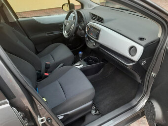 Toyota yaris 1,5 hybrid 11/2013 najeto 35 tis km - 12