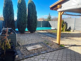 VIDINÁ - RD - 240 m2 - TERASA, BAZÉN, GARÁŽ - 12