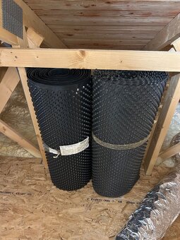 Hmozdiny , sieťka , styrodour ,okapove lišty ,nopova fólia - 12