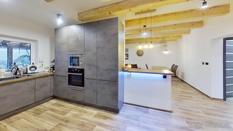 Na predaj rodinný dom v obci Žehňa, 10 min. od Prešova - 12