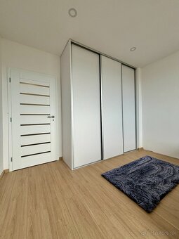 Predaj 5 izb.rodinný dom Hlohovec- NováŠtvrť - 12