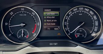 Škoda Superb Combi 2.0 TDI DSG - 12