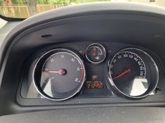 Predam Opel Antara 2,2 CDTI, 4x4, rv2013 - 12