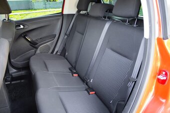 Peugeot 208 1.2i 60kW, M5 - 12