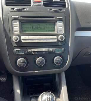 Predam VW Jetta 1.4 tsi 103kw 6M - 12