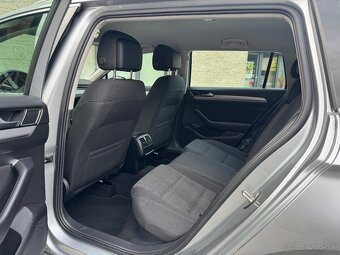 Volkswagen Passat R-line 2.0TDi DSG mod.2022 - Odpočet DPH - - 12