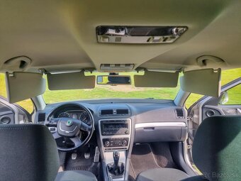 Škoda Octavia-Scout 4x4 2.0 TDI CR - 12