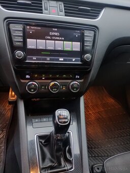 ŠKODA OCTAVIA 3 RS 135kW  2015 MANUAL - 12