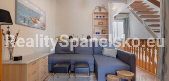 Prostorný řadový dům v klidné lokalitě u Růžového jezera - 12