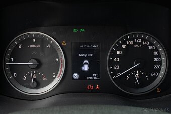 Hyundai Tucson 1.7 CRDi Style M6 - 12