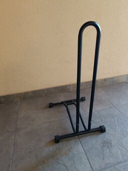 Crussis e - Largo 9,6 M modro červená 2021 - 12