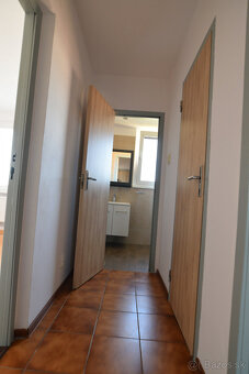 REZERVOVANÉ- na predaj 3 izbový byt v Martine -Košúty 1 - 12