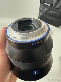 Zeiss Batis 18mm f2.8 - 12