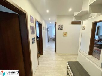 PREŠOV- VEĽKÝ 3 IZBOVÝ BYT, LODŽIA,79m2,SÍDLISKO III, UL.VOL - 12