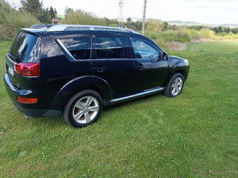 Peugeot 4007 2.2 HDi Allure DCS - 12