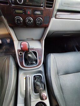 Suzuki grand vitara 4x4. 2.0tdi 80kw 2004 - 12