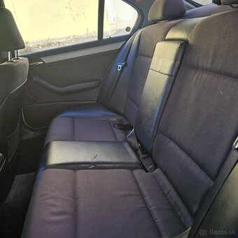 BMW E46 323I SEDAN - 12