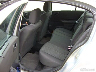 RENAULT MEGANE 1.4 - 12