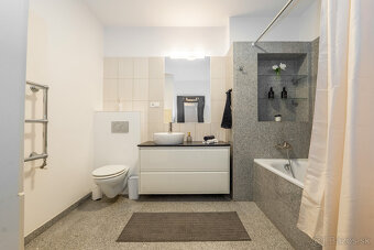 3 izbový byt v centre Popradu - 12