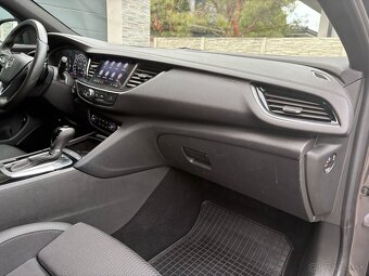 Opel Insignia ST 2.0CDTi - 12