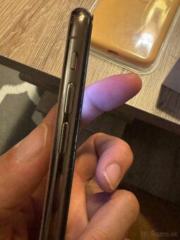 Predam Iphone XS 64 gb gold - 12