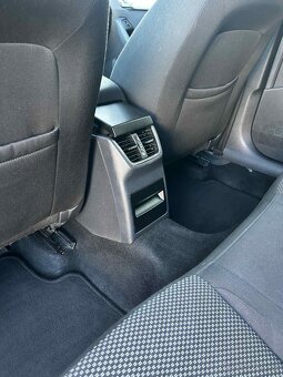Škoda octavia 3 combi 2.0tdi - 12