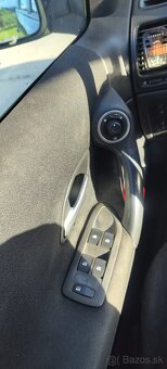 Renault laguna 1,9 dci - 12
