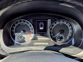 Škoda Rapid 1.4 TDI Ambition DSG. ODPOČET DPH - 12