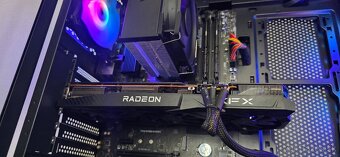 Ryzen 5 7600X, DDR5 16GB Ram, NVME 1TB, RX 6700XT 12GB - 12