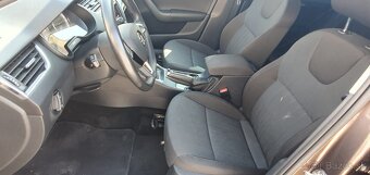 Škoda Octávia  1,6 TDI  115k    Style     /  r.v.2020 / - 12