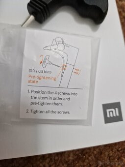 Elektrická kolobežka Xiaomi Mi Scooter Pro 2 - 12
