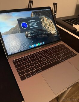 MacBook Pro 2016 – 13” Retina, 256GB SSD, 8GB RAM, Intel i5 - 12