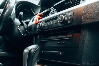 BMW e90 330d lci - 12
