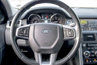 Land Rover Discovery Sport - 12