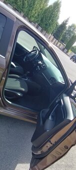 Predám Peugeot 301 - 12