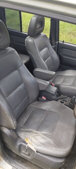Rozpredám Mitsubishi Pajero 2.5, 2.8 - 12