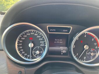 Mercedes ML W166 - 12